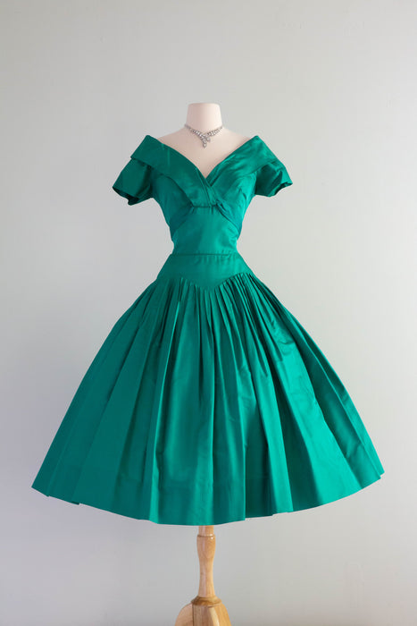 Spectacular 1950's Demi-Couture Emerald Green Silk Party Dress By Rapp Xtabay Vintage Spectacular 1950's Demi-Couture Emerald Green Silk Party Dress By Rapp Xtabay Vintage