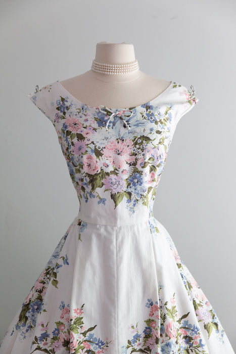Luscious 1950's Waverly Polished Cotton "Garden Flowers" Print Dress / M