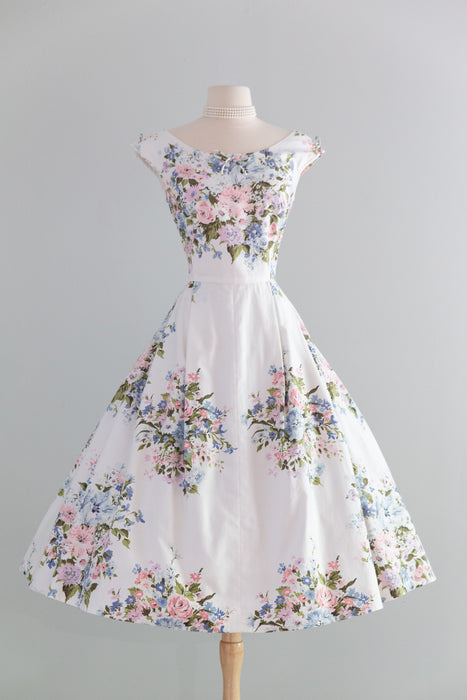white christmas dresses Luscious 1950's Waverly Polished Cotton 