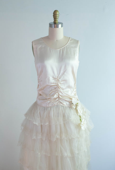 Ethereal 1920's Silk Flapper Robe De Style Party Dress / XS