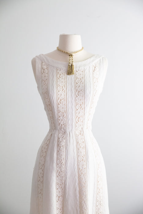 Darling Late 1950's Ivory Linen and Lace Dress by Carlye / S