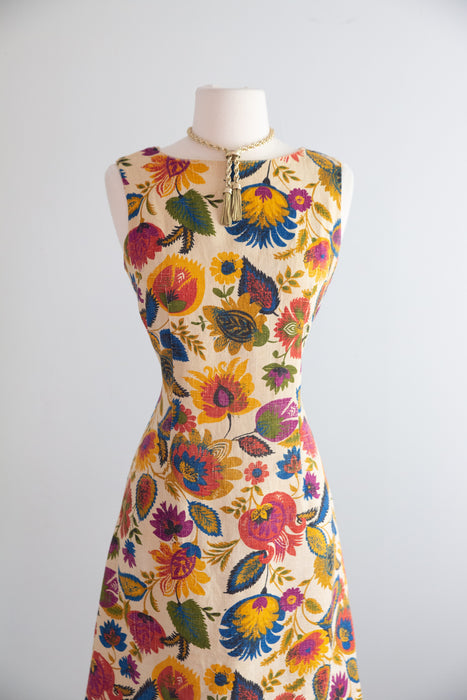 Charming 1960's Linen Print Shift Dress / SM