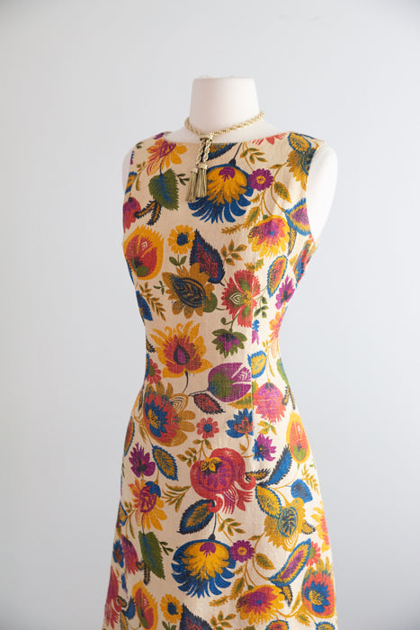 Charming 1960's Linen Print Shift Dress / SM