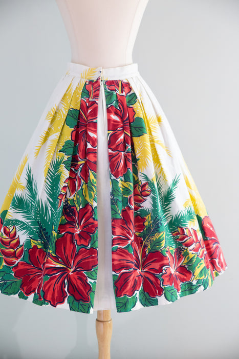 Marvelous 1950's Hawaiian Border Print Cotton Skirt / Small