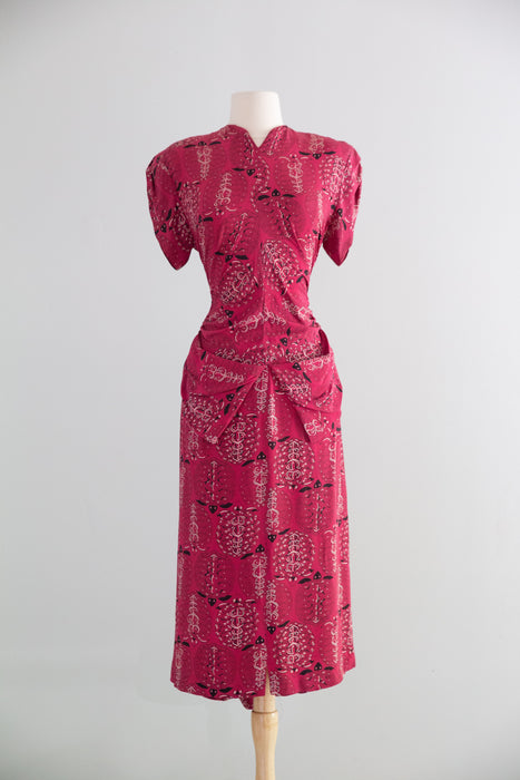 Fabulous 1940's Sea Turtle Novelty Print Dress in Rayon / SM
