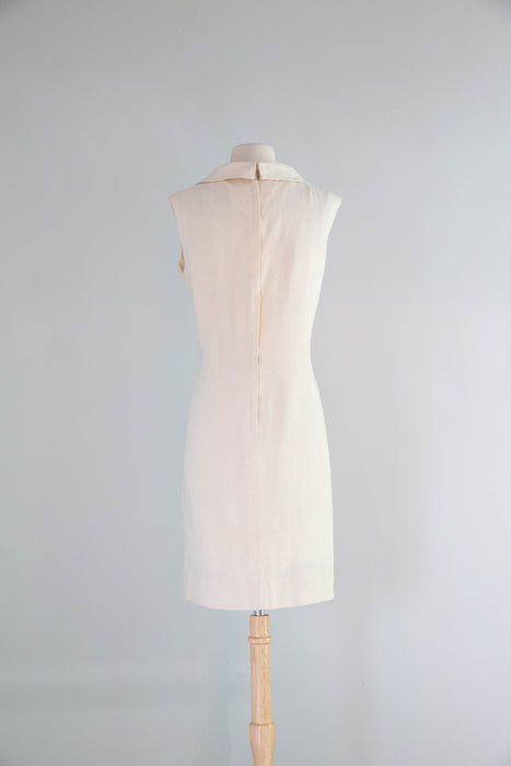 Elegant 1960's Moygashel Linen Shift Dress With Embroidered Floral