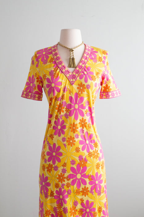 Adorable Vintage Flower Power Cotton Jersey Dress By Italian Designer Bessi / Medium