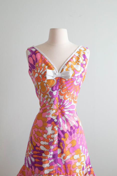 Sassy 1960's Pucci Inspired Sun Dress With Bow / SM