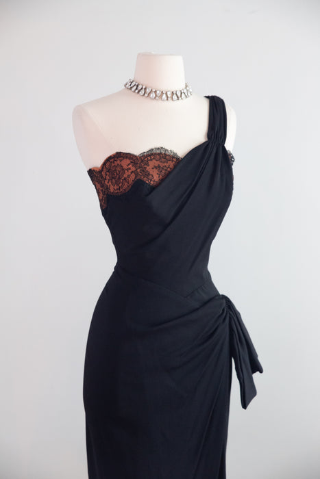 Sublime Late 1940's Black Crepe Cocktail Dress With Chantilly Lace / Small