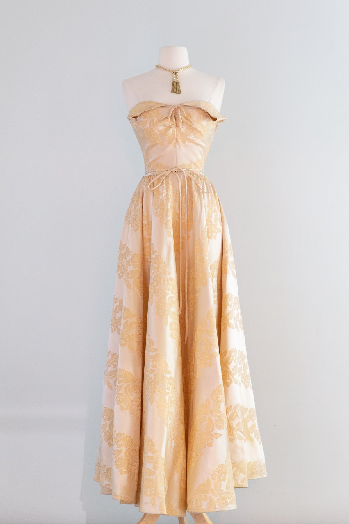 vintage 1950s evening dresses Glamorous 1950's Moonlit Garden Brocade Strapless Evening Gown / XS –  Xtabay Vintage
