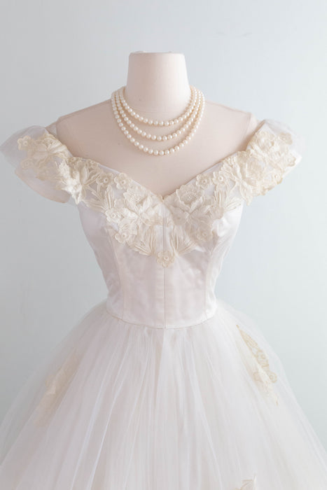 Exquisite Vintage 1950’s Ballet 🩰 Length Wedding Dress / S