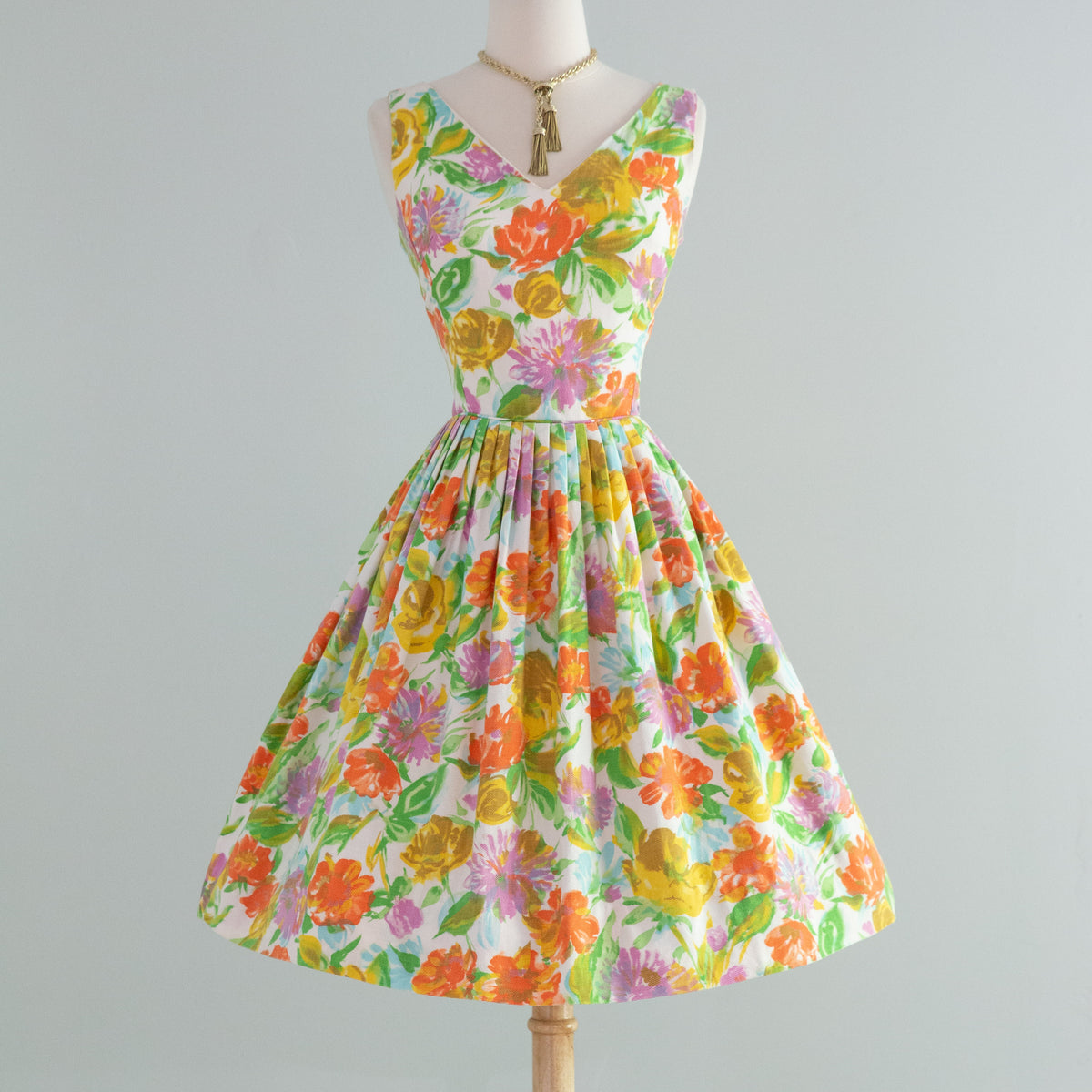 Classic Early 1960's Summer Garden Print Dress In Cotton Pique / SM –  Xtabay Vintage