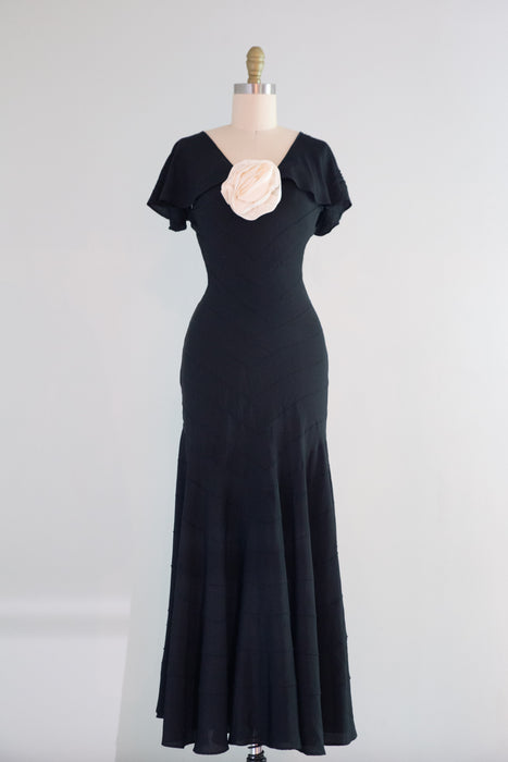 Dramatic 1930's Silk Crepe Bias Cut Evening Gown With Chevron Seams / Small