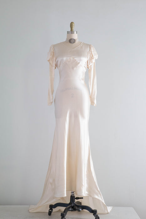 Exquisite 1930's Liquid Silk Bias Cut Wedding Gown With Puff Sleeves / Petite XS