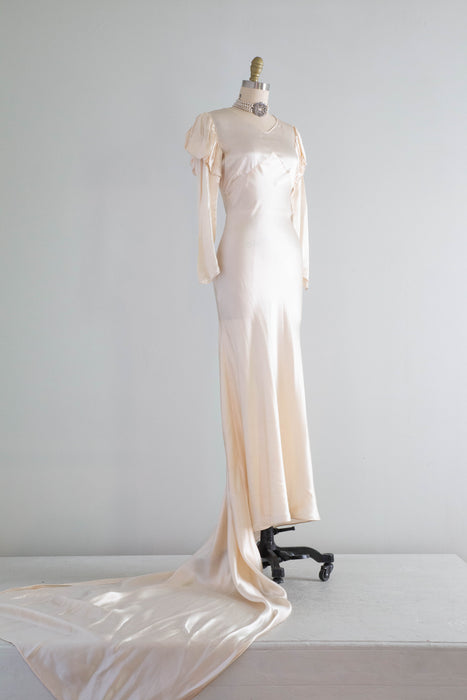 Exquisite 1930's Liquid Silk Bias Cut Wedding Gown With Puff Sleeves / Petite XS