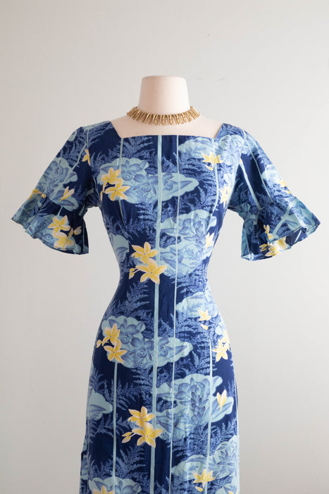 Stunning 1940's Hawaiian Mermaid Cotton Wiggle Dress / Medium