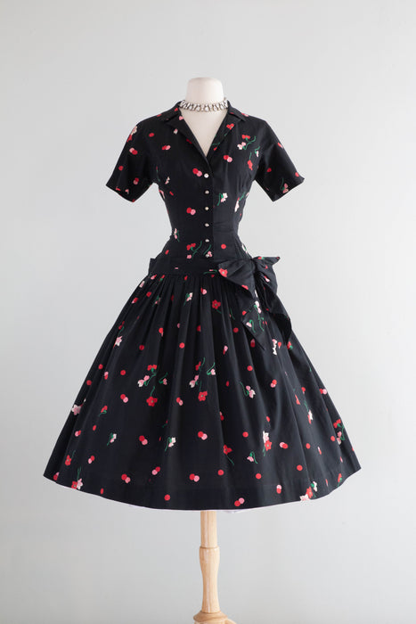 Beautiful 1950's Cotton Floral Print Dress By Tailored Junior / Medium