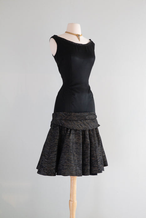 Glamorous 1950's Bombshell Wiggle Dress With Flared Hem / Small