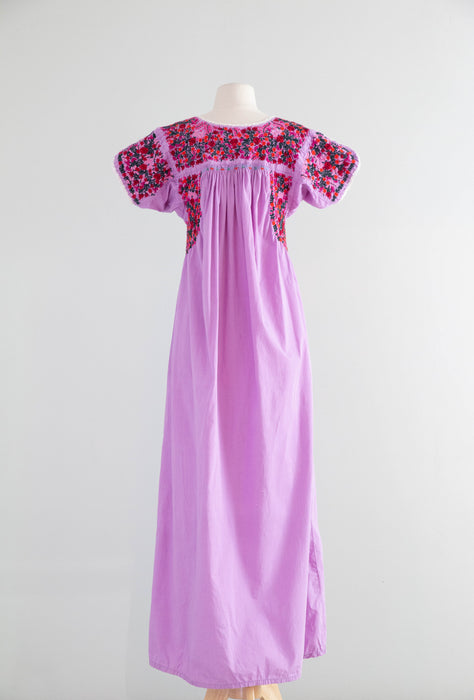 Beautiful 1970's Lavender Hand Embroidered Mexican Huipil Style Cotton Xtabay Vintage Beautiful 1970's Lavender Hand Embroidered Mexican Huipil Style Cotton Xtabay Vintage
