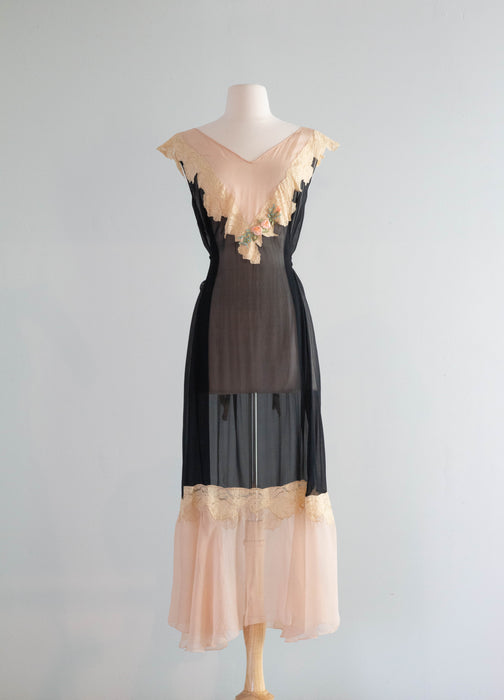 Exquisite 1920's Silk Chiffon Evening Dress Night Gown / ML