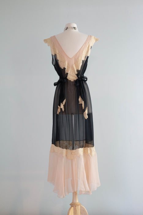 Exquisite 1920's Silk Chiffon Evening Dress Night Gown / ML