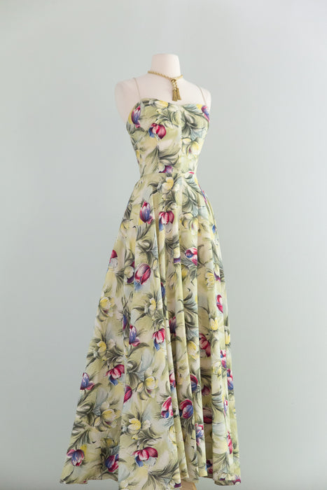 Gorgeous Early 1950's Floral Print Seersucker Garden Party Gown / XS