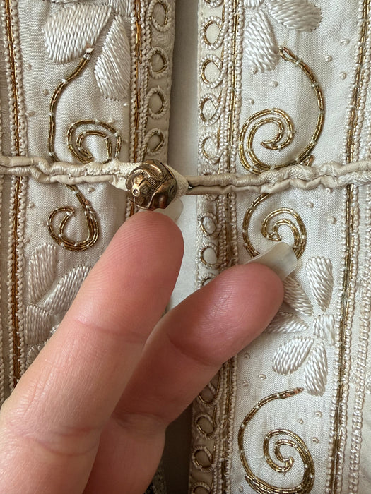 Rare & Extraordinary 1920's Chinese Robe - Ivory Silk Damask With Hand Embroidered Chrysanthemums / OS