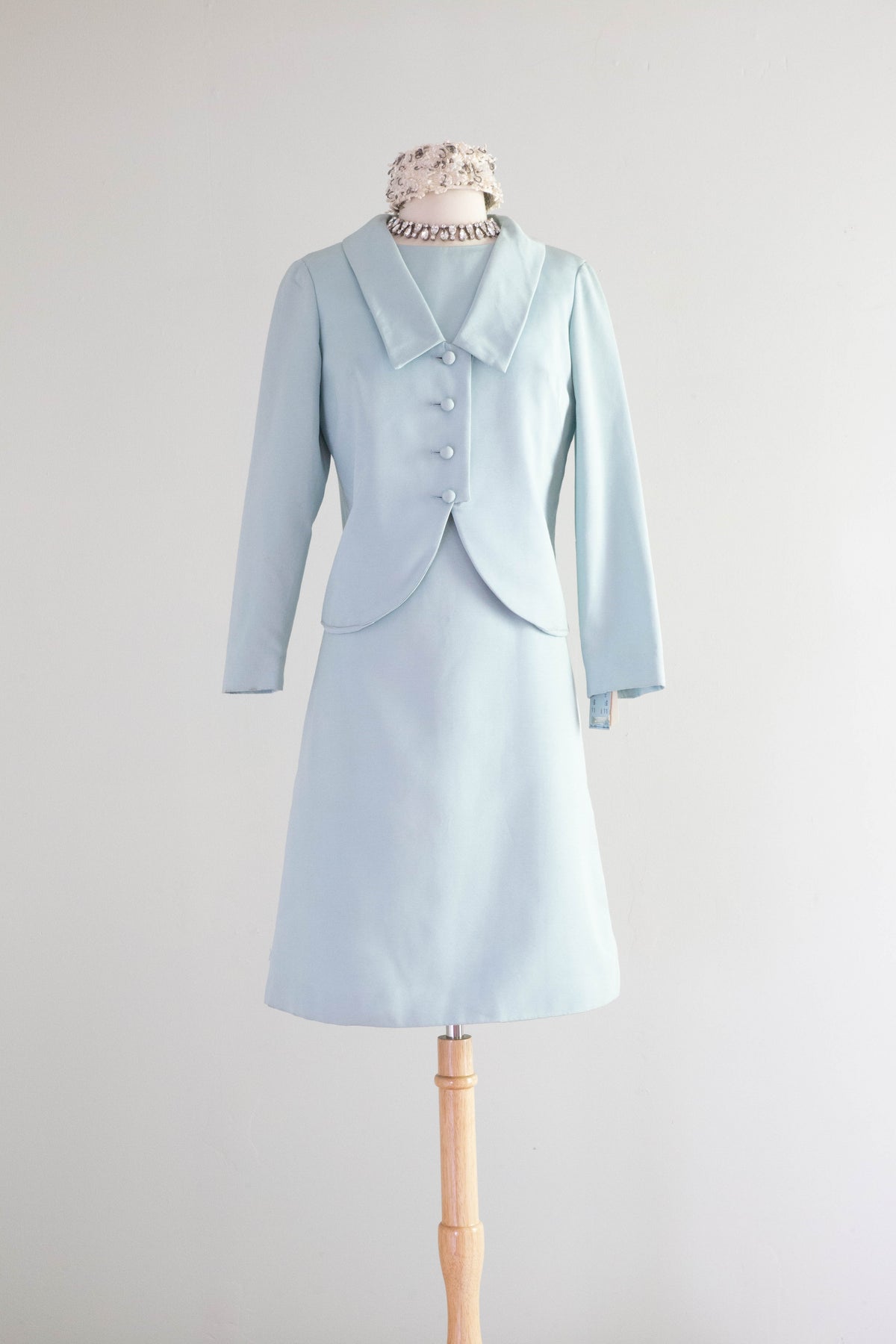 Elegant 1960's Mr. Mort NOS Powder Blue Shift Dress With Matching
