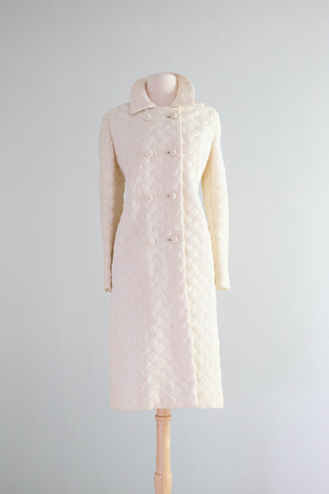 Timeless Chic 1960's Ivory Textural Glamour Evening Coat / ML