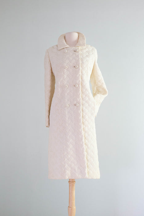 Timeless Chic 1960's Ivory Textural Glamour Evening Coat / ML