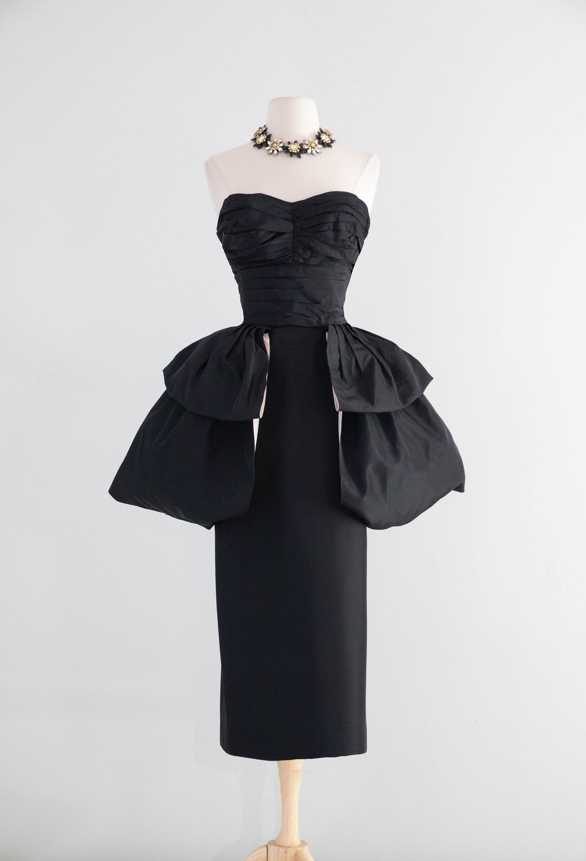 fatale maxi dress in midnight black 1950's Clifton Wilhite Femme Fatale Worthy Black Strapless Cocktail Dr –  Xtabay Vintage