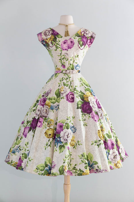 Rare 1950's Saison Happily Married Purple Rose Print Bark Cloth Dress / Waist 28"