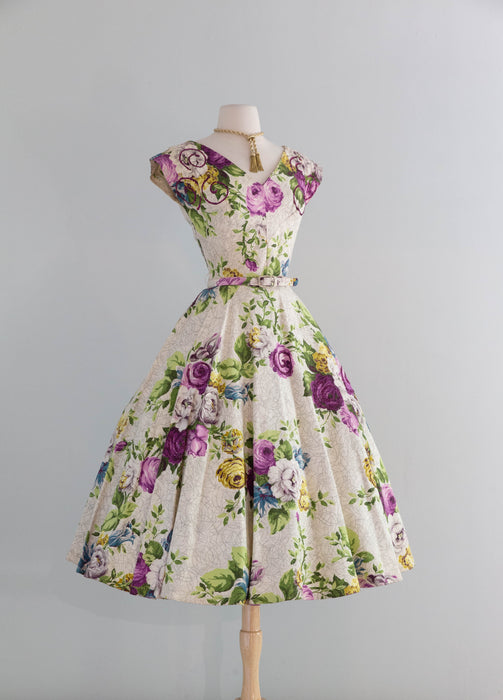 Rare 1950's Saison Happily Married Purple Rose Print Bark Cloth Dress / Waist 28"