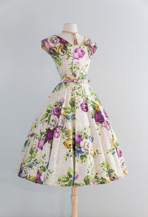 Rare 1950's Saison Happily Married Purple Rose Print Bark Cloth Dress / Waist 28"