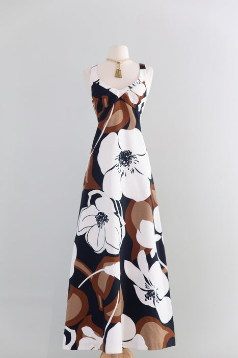 Fabulous 1970's MALIA Bold Grapic Floral Print Cotton Maxi Dress / SM