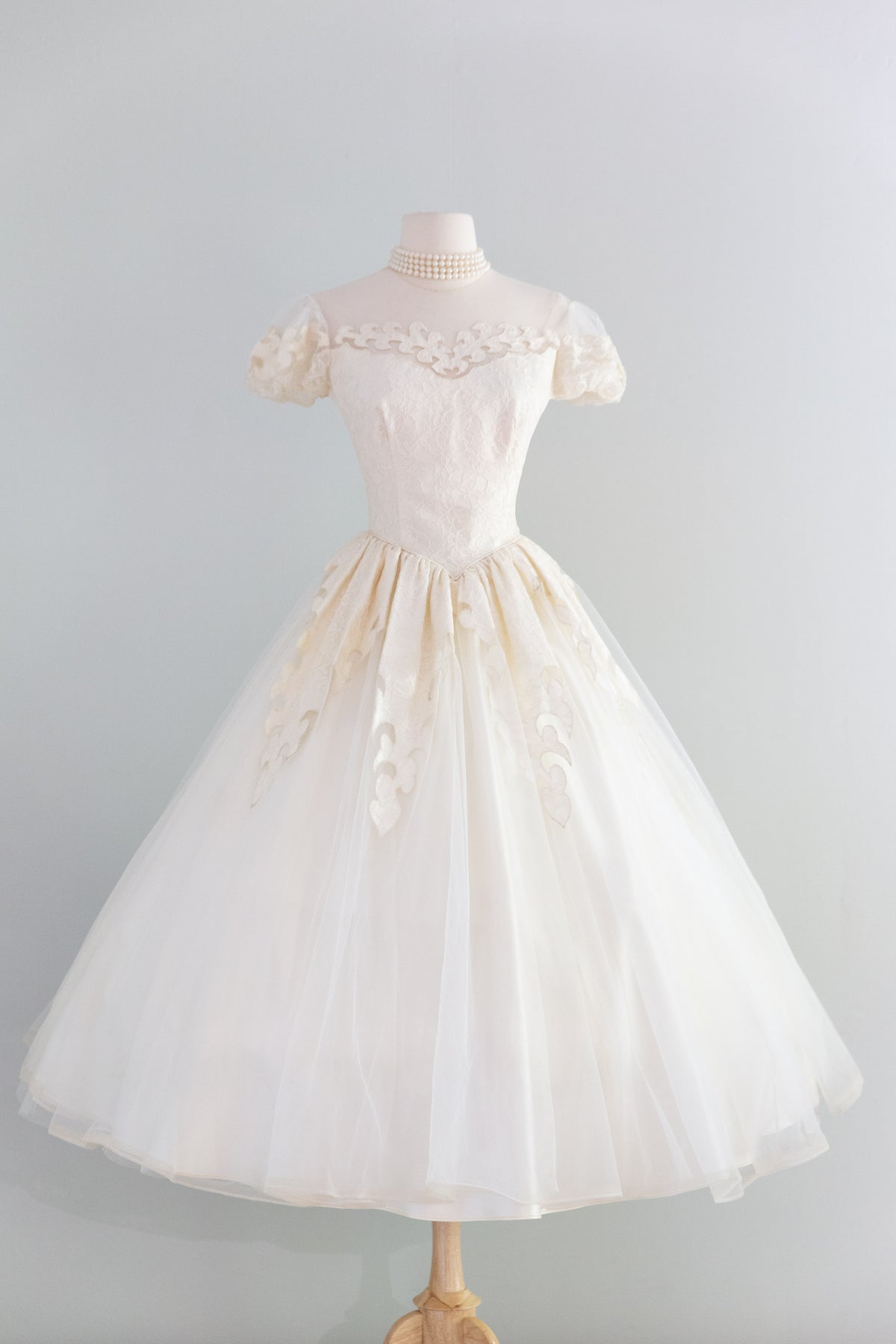 Stunning 1950's Mauer Original Ballet Length Wedding Dress / S