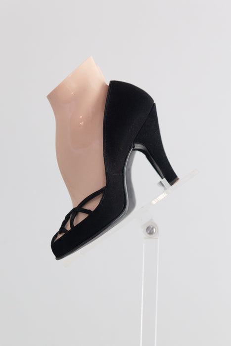 Vampy 1940's Black Suede 4" Pumps With Twisting Vines / 6.5 B