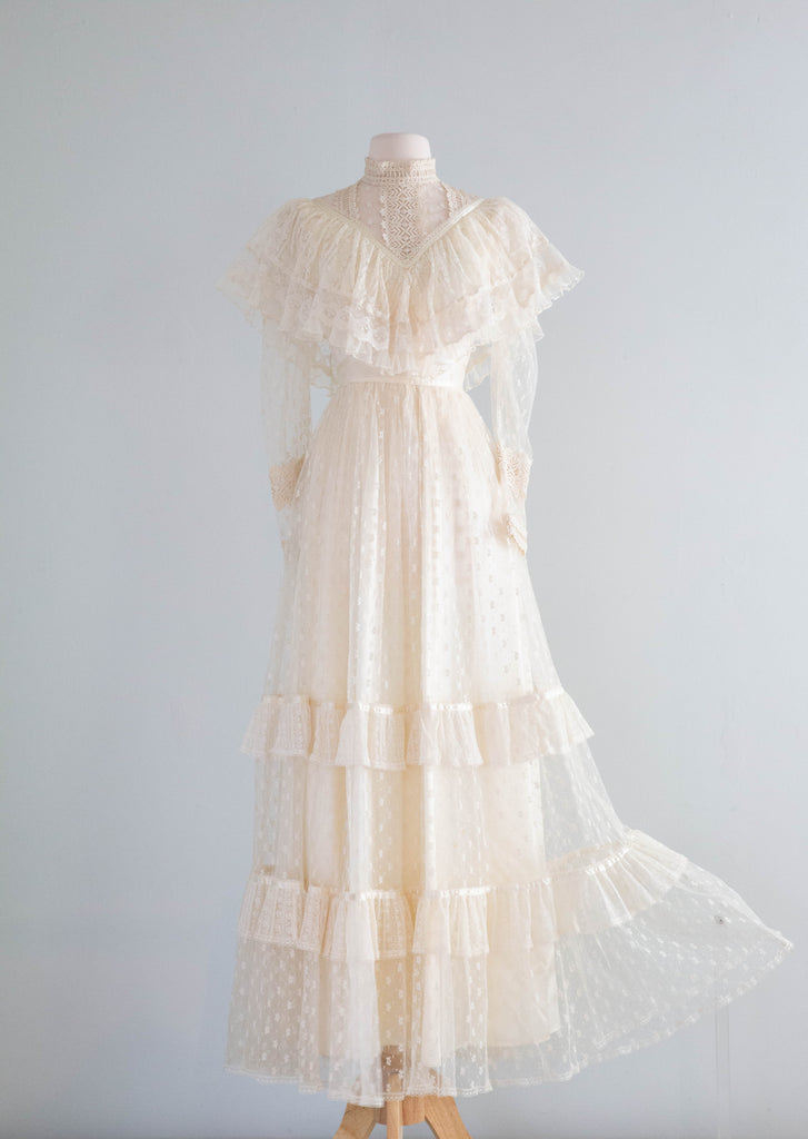 gunne sax wedding dress Romantic Vintage Renaissance Bridal Collection – Xtabay Vintage shooting or parties This Size:M/6-8 vintage peacock Kennedy Blue | Dresses
