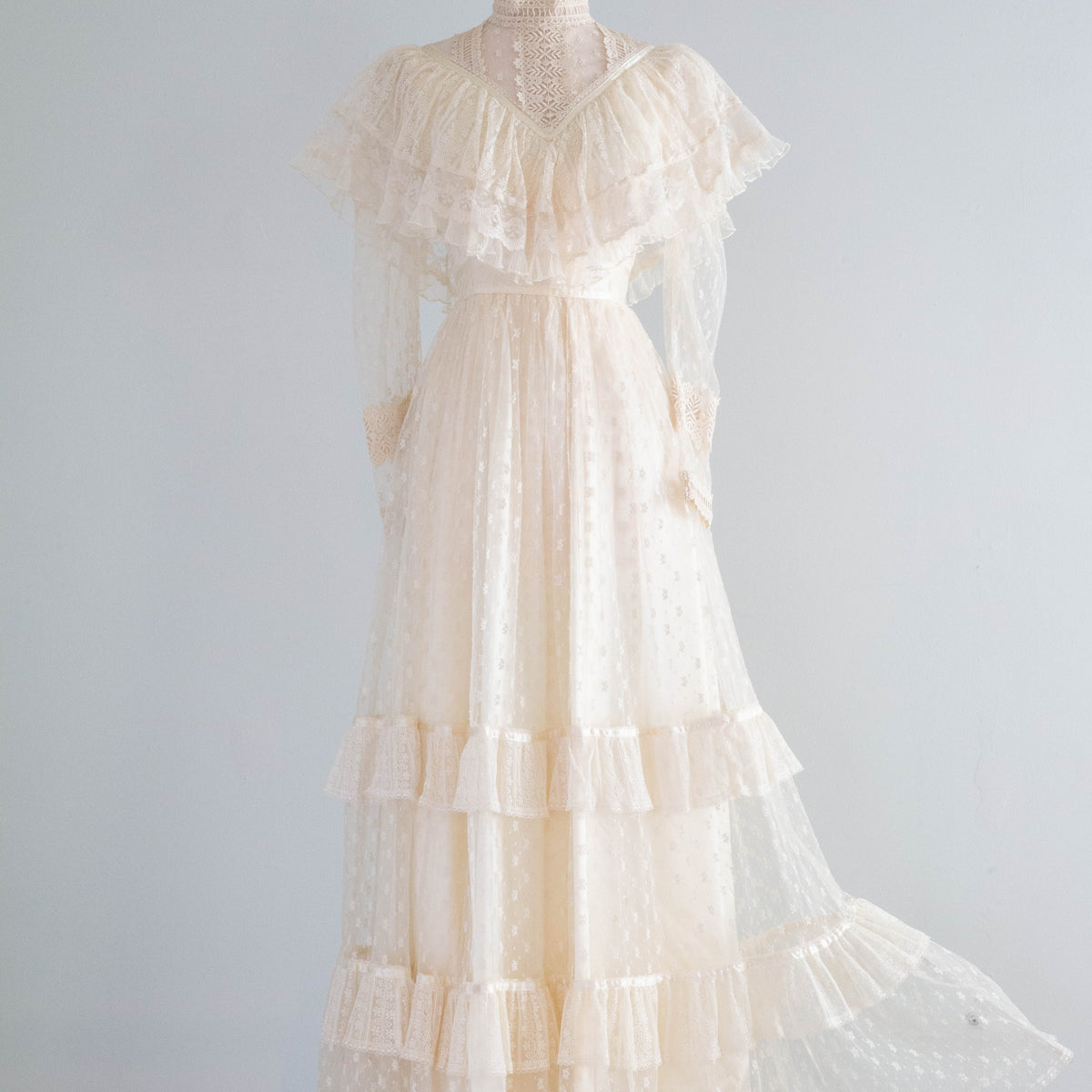 Romantic Vintage Gunne Sax Renaissance Bridal Collection Wedding Dress – Xtabay Vintage