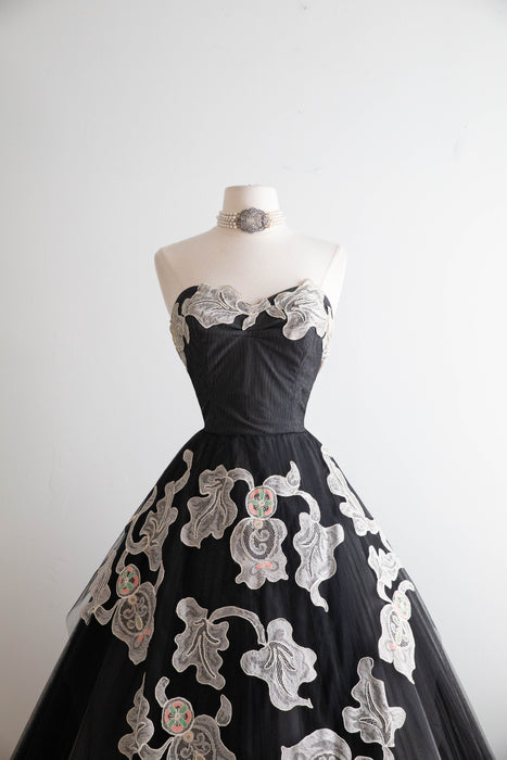 Exquisite 1950's Black Strapless Party Dress With Lace Appliqué & Embroidery By Alfandri / Small