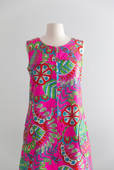 Iconic 1960's Bold Hot Pink Psychedelic Kaleidoscope Shift With Pockets / ML