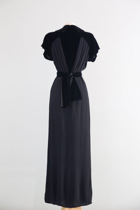 Elegant Late 1930's Black Evening Gown With Velvet Accents / M