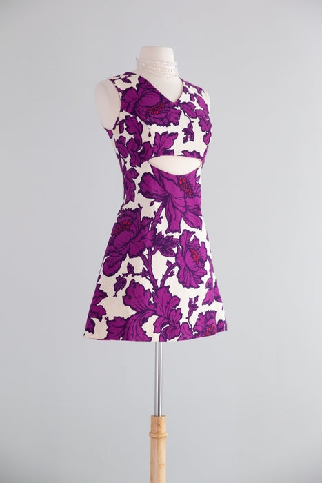 Fabulous 1960's Cut Out Micro Mini Dress / Small