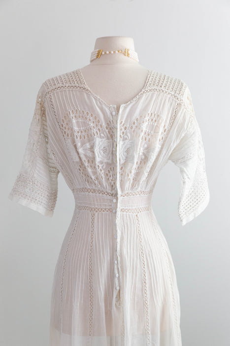 Exquistie Rose Embroidered 1900's Edwardian Cotton Wedding Dress / XS