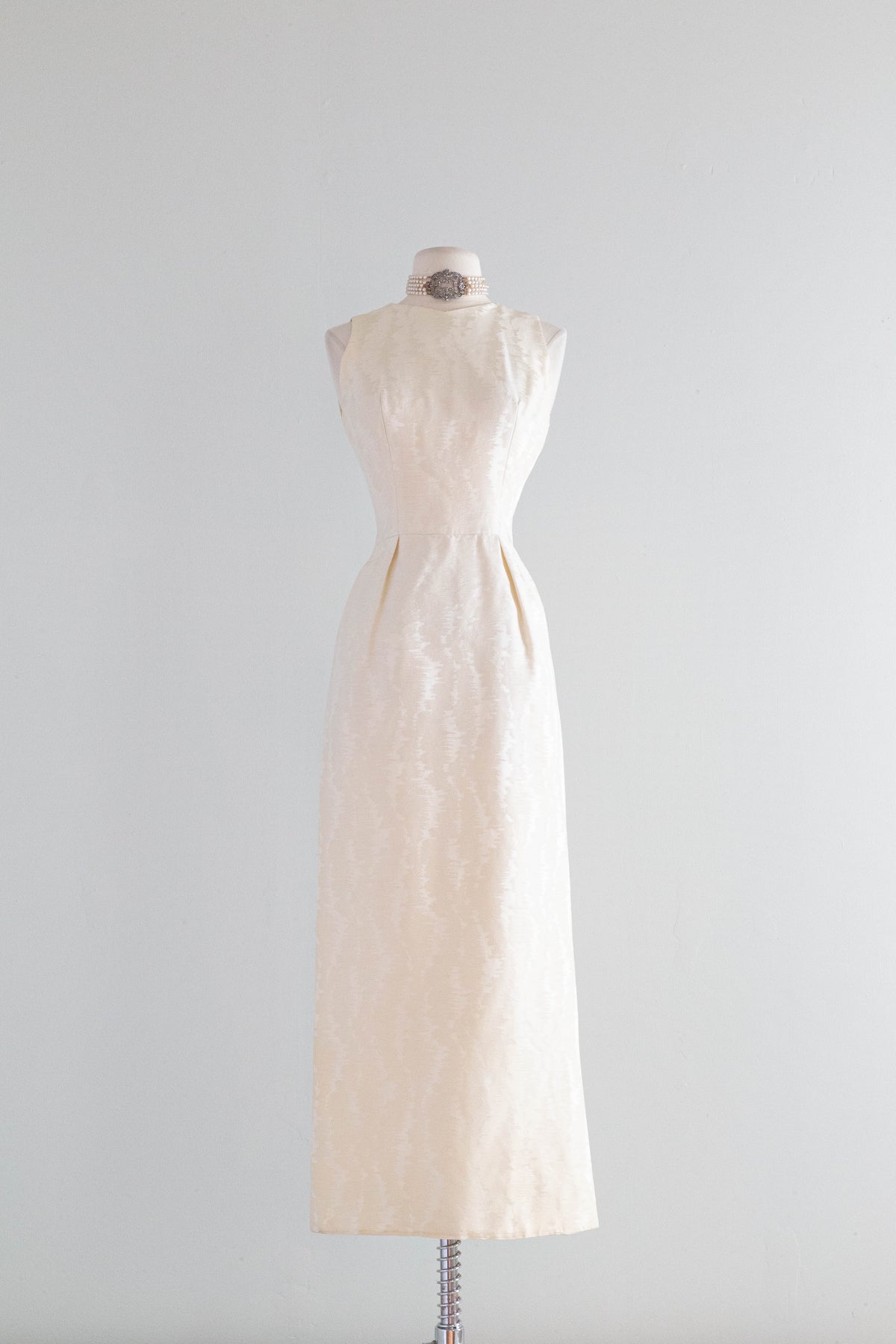 Elegant Vintage 1960's PAB Modernist Brocade Sheath Gown / SM – Xtabay  Vintage