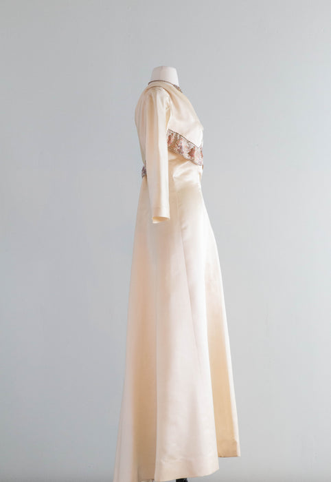 1940s silk dressing gown Vintage Dressing Gown Robe / 1940s Hand Made Silk Kimono /