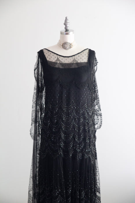 Elegant 1920's Chanel Inspired Black Lace Flapper Dress With Sequins / SM