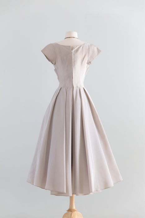 Gorgeous 1950's Oyster Taffeta Party Dress With Full Skirt / S
