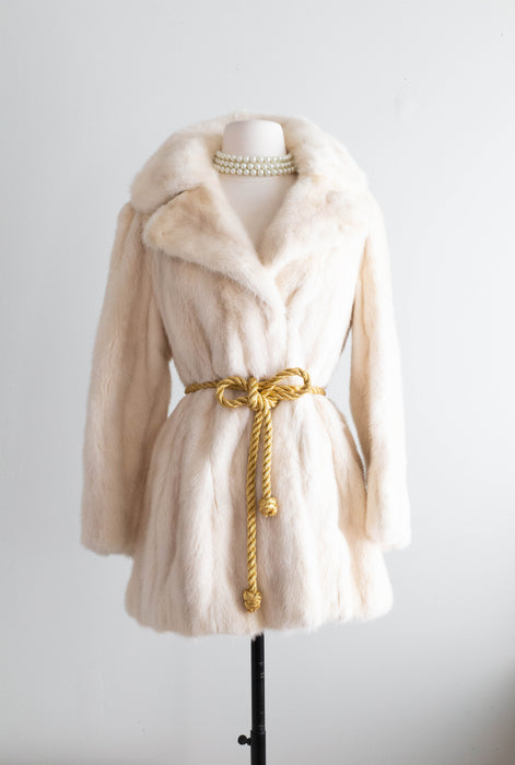 Luxurious 1960's Ivory Pearl Mink Jacket / Medium