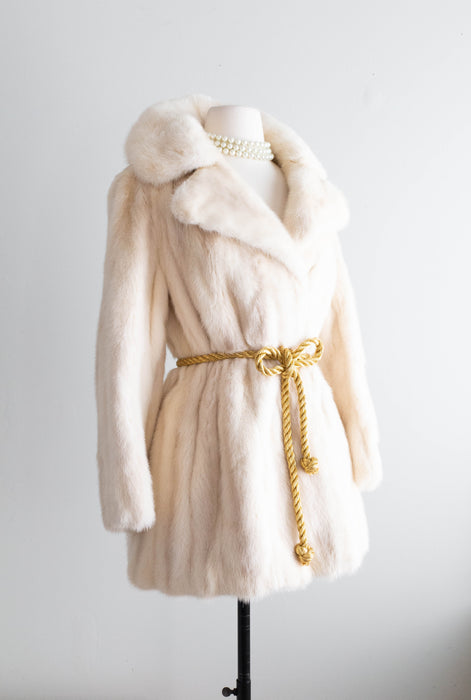 Luxurious 1960's Ivory Pearl Mink Jacket / Medium